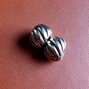 Pandora Set of 2 Polished Feathered Clip Charm